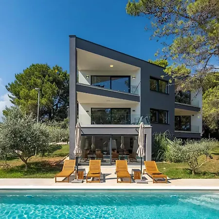 Holiday home Stunning In